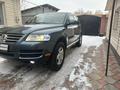 Volkswagen Touareg 2004 года за 5 500 000 тг. в Алматы – фото 3