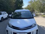 Toyota Estima 2012 года за 4 800 000 тг. в Атырау