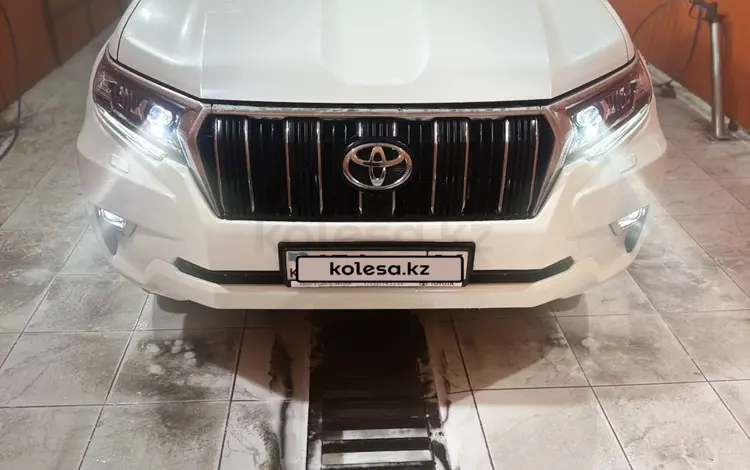 Toyota Land Cruiser Prado 2018 года за 21 000 000 тг. в Атырау