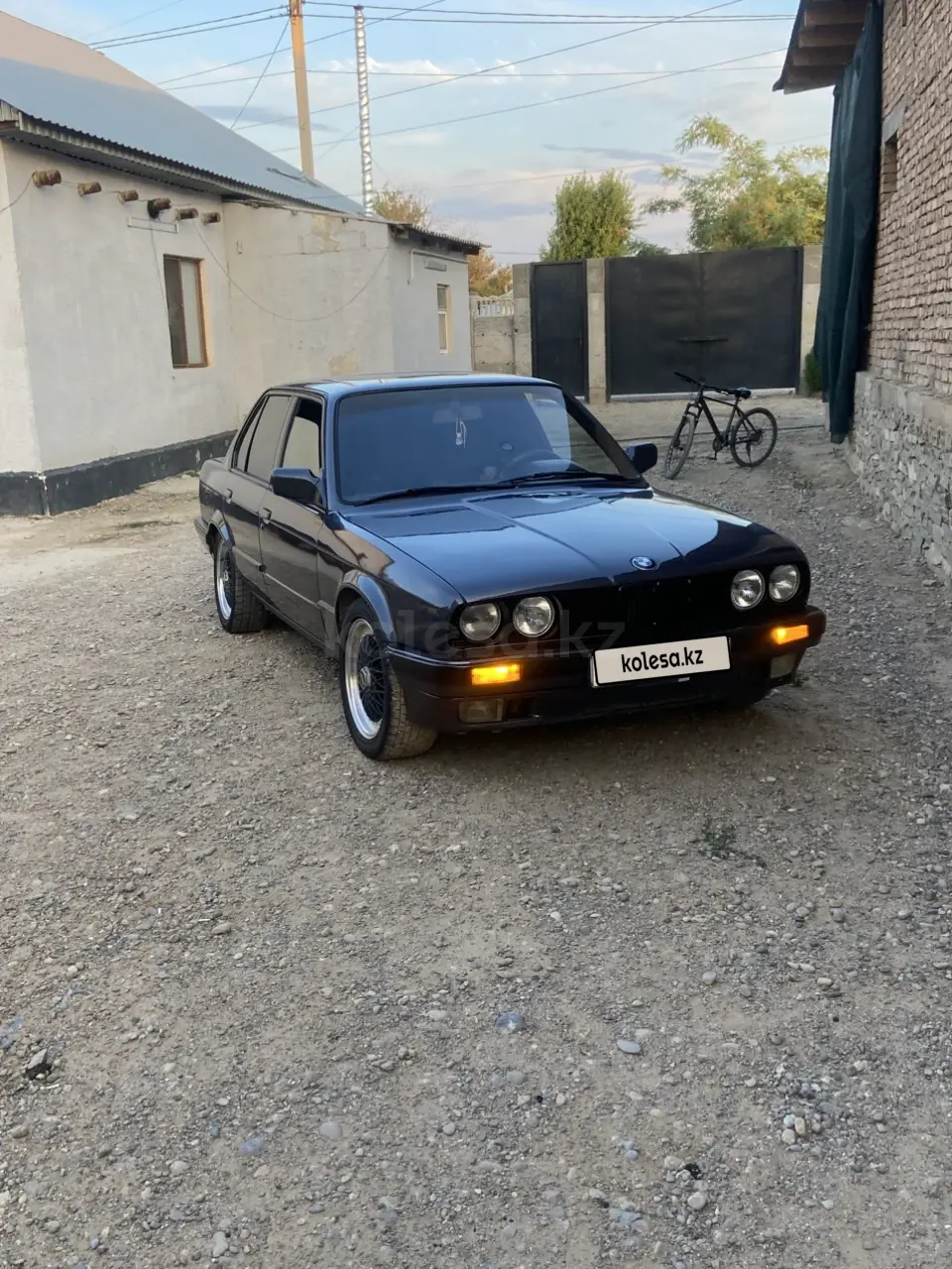 BMW 3 Series, 1989