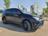 Toyota RAV4 2019 года за 13 500 000 тг. в Алматы – фото 2