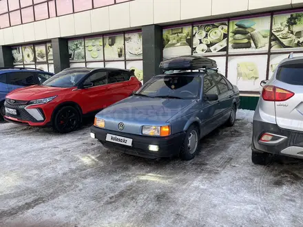 Volkswagen Passat 1991 года за 1 300 000 тг. в Караганда – фото 2