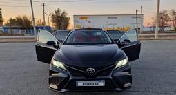 Toyota Camry 2021 годаүшін11 650 000 тг. в Атырау – фото 2