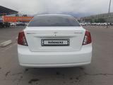 Daewoo Gentra 2014 годаfor3 299 999 тг. в Алматы – фото 2