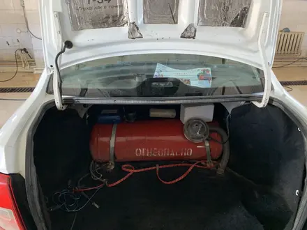 ВАЗ (Lada) Granta 2190 2014 года за 1 750 000 тг. в Уральск – фото 18