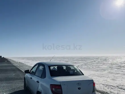 ВАЗ (Lada) Granta 2190 2014 года за 1 750 000 тг. в Уральск – фото 3