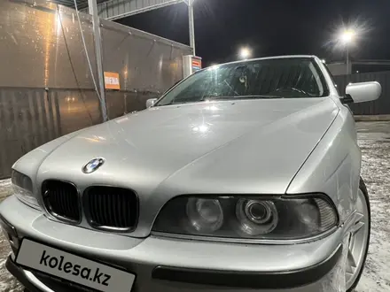 BMW 528 1997 года за 3 000 000 тг. в Алматы – фото 28