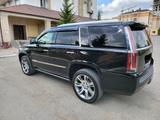 Cadillac Escalade 2016 годаүшін29 500 000 тг. в Караганда – фото 2