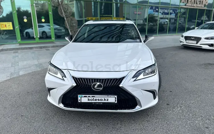 Lexus ES 250 2021 годаүшін21 000 000 тг. в Тараз