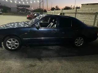 Mercedes-Benz E 320