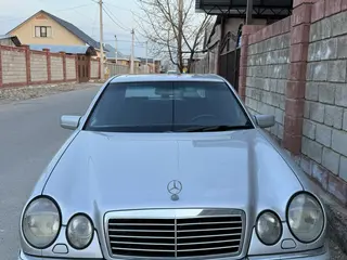 Mercedes-Benz E 280