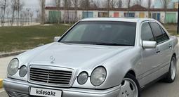 Mercedes-Benz E 320 1997 годаүшін3 500 000 тг. в Актау