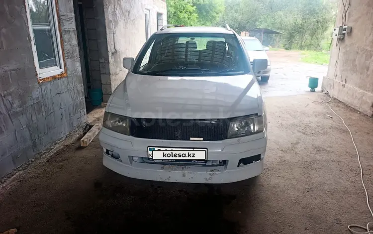 Mitsubishi Chariot 1998 года за 1 350 000 тг. в Алматы