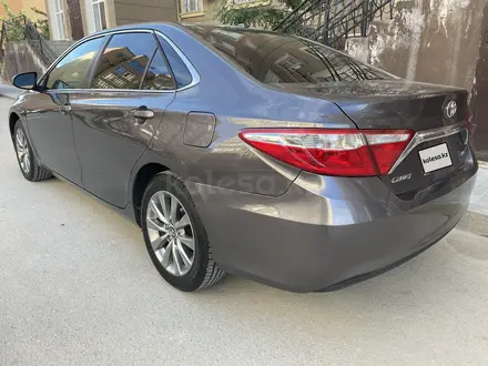 Toyota Camry 2017 года за 7 700 000 тг. в Актау – фото 6