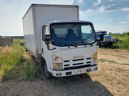 Isuzu 2013 года за 8 500 000 тг. в Павлодар