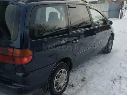 Volkswagen Sharan 1996 года за 1 500 000 тг. в Талдыкорган