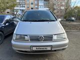 Volkswagen Sharan 1998 годаүшін1 900 000 тг. в Жетиген – фото 2