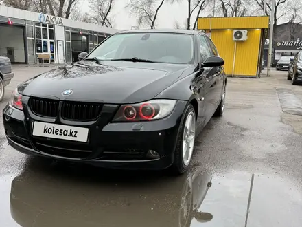 BMW 330 2007 года за 6 200 000 тг. в Алматы – фото 2