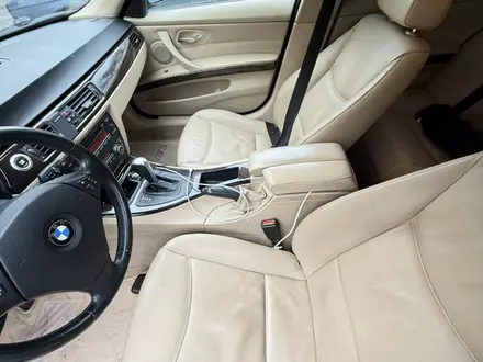 BMW 330 2007 года за 6 200 000 тг. в Алматы – фото 9