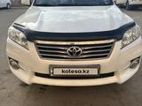 Toyota RAV4 2010 годаүшін8 100 000 тг. в Усть-Каменогорск – фото 4