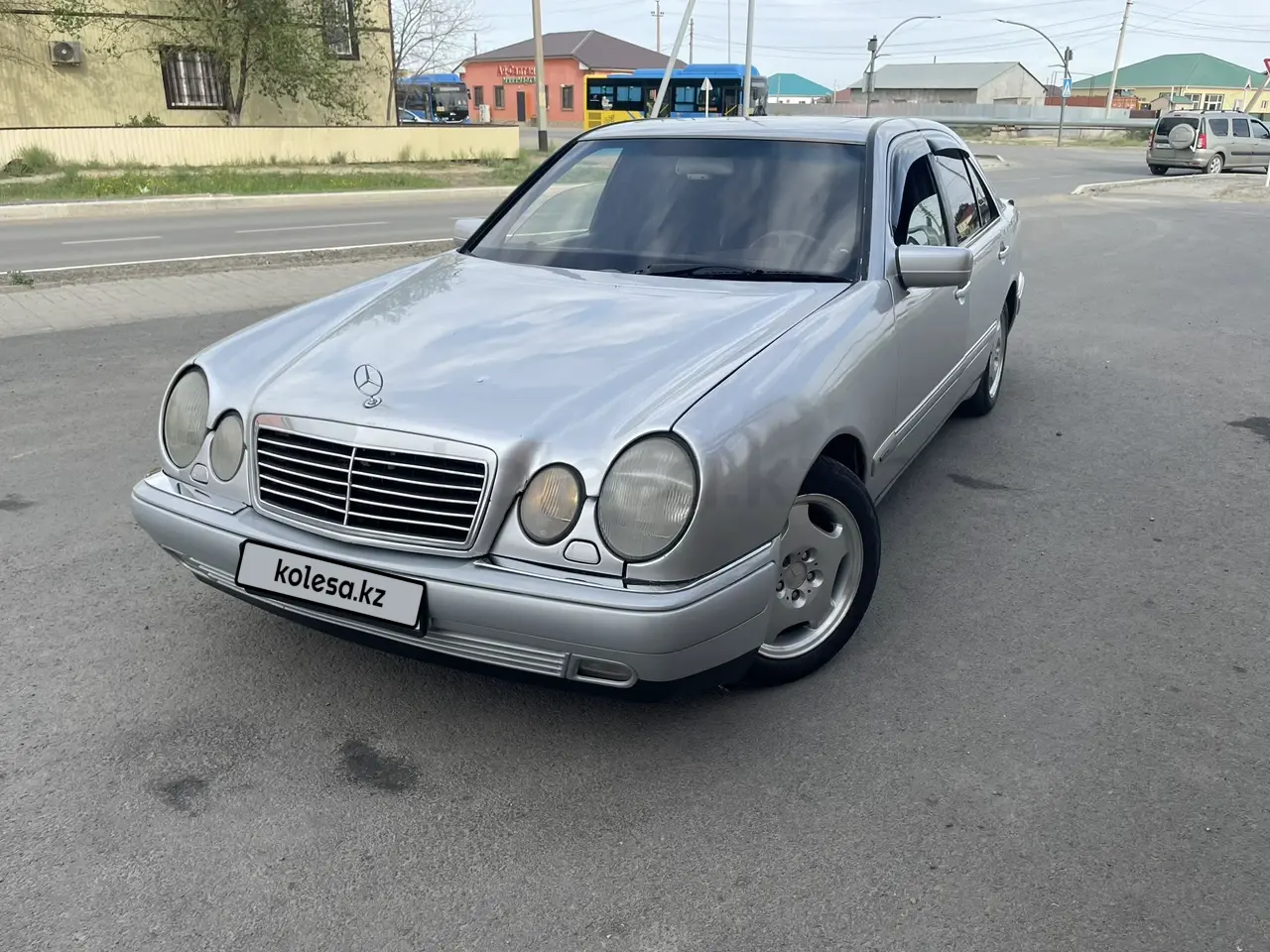 Mercedes-Benz E-Class, 1996