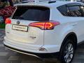 Toyota RAV4 2018 годаүшін10 490 000 тг. в Алматы – фото 2