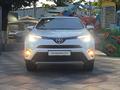 Toyota RAV4 2018 годаүшін10 490 000 тг. в Алматы – фото 16