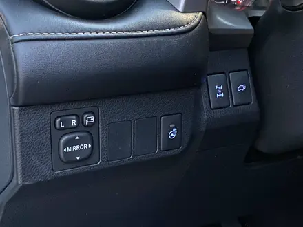 Toyota RAV4 2018 года за 10 490 000 тг. в Алматы – фото 17
