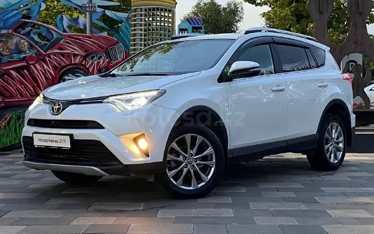 Toyota RAV4 2018 годаүшін10 490 000 тг. в Алматы