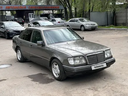 Mercedes-Benz E 280 1995 года за 2 650 000 тг. в Алматы – фото 8