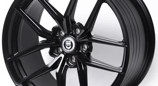 HRE FF21 R19 8.5J 5X108 ET35 Dia 73, 1 Gloss Black за 360 000 тг. в Алматы