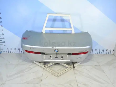 Крышка багажника BMW E65 за 50 000 тг. в Тараз