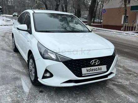 Hyundai Accent 2020 года за 6 900 000 тг. в Алматы – фото 2