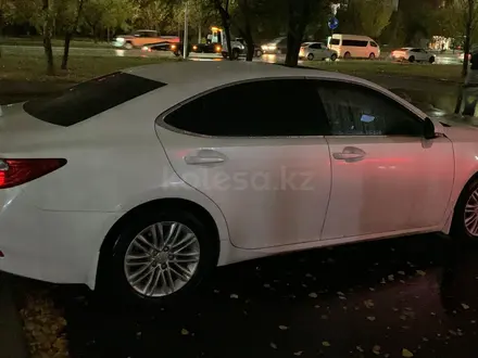 Lexus ES 250 2014 года за 10 950 000 тг. в Астана – фото 10