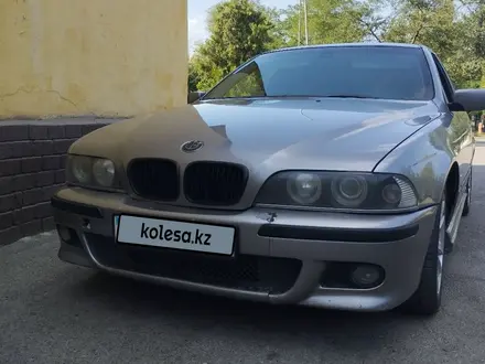 BMW 523 1996 года за 2 200 000 тг. в Алматы