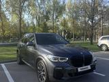 BMW X5 2019 года за 25 500 000 тг. в Алматы – фото 3