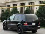 Mercedes-Benz ML 320 2001 годаүшін4 750 000 тг. в Алматы – фото 3