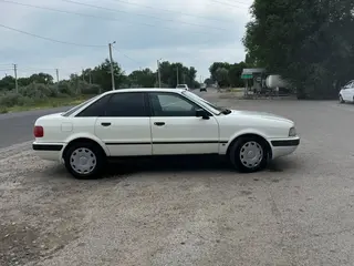 Audi 80