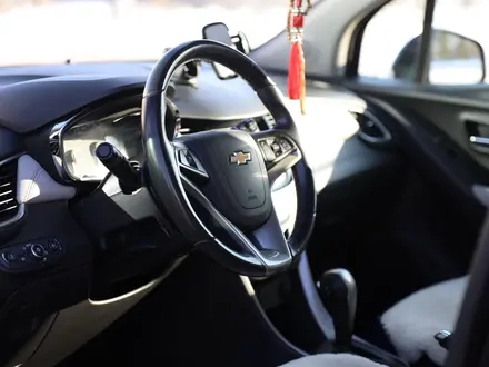 Chevrolet Tracker 2020 года за 6 350 000 тг. в Караганда – фото 13