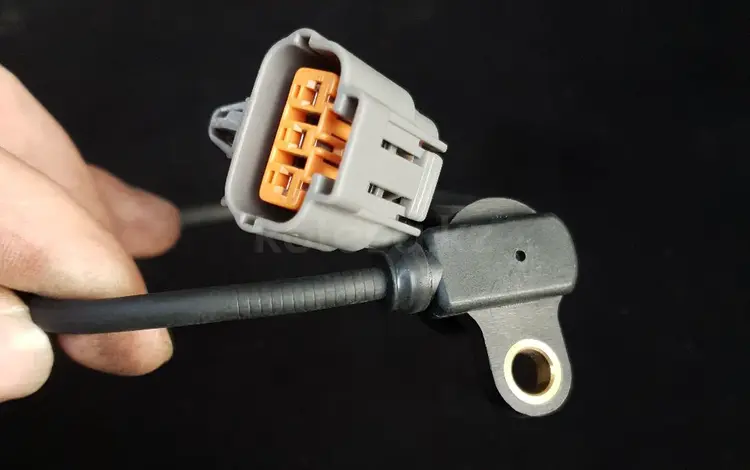 Датчик коленвала Мазда КЛ двигатель в наличии за 15 000 тг. в Алматы