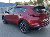 Kia Sportage 2021 года за 11 000 000 тг. в Атырау – фото 3