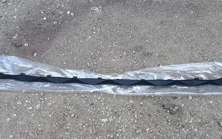 Вставка в бампер ромбик Туксон 21-23г за 111 222 тг. в Астана