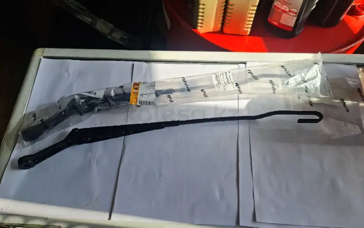 Поводок дворника левый VW Passat за 10 000 тг. в Караганда