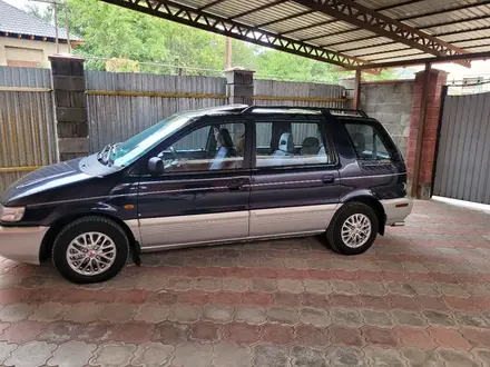 Mitsubishi Space Wagon 1996 года за 1 800 000 тг. в Алматы