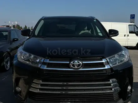 Toyota Highlander 2016 года за 14 000 000 тг. в Актобе – фото 12