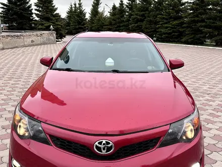 Toyota Camry 2014 года за 5 400 000 тг. в Караганда