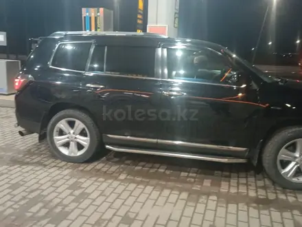 Toyota Highlander 2011 года за 12 500 000 тг. в Тараз – фото 7