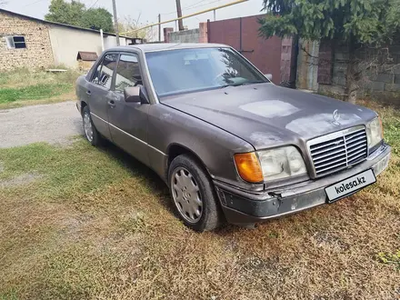 Mercedes-Benz E 260 1990 года за 1 100 000 тг. в Есик – фото 9