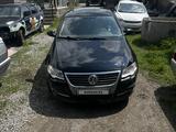 Volkswagen Passat 2009 годаүшін2 200 000 тг. в Шымкент – фото 2