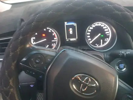 Toyota Camry 2022 года за 13 500 000 тг. в Павлодар – фото 5